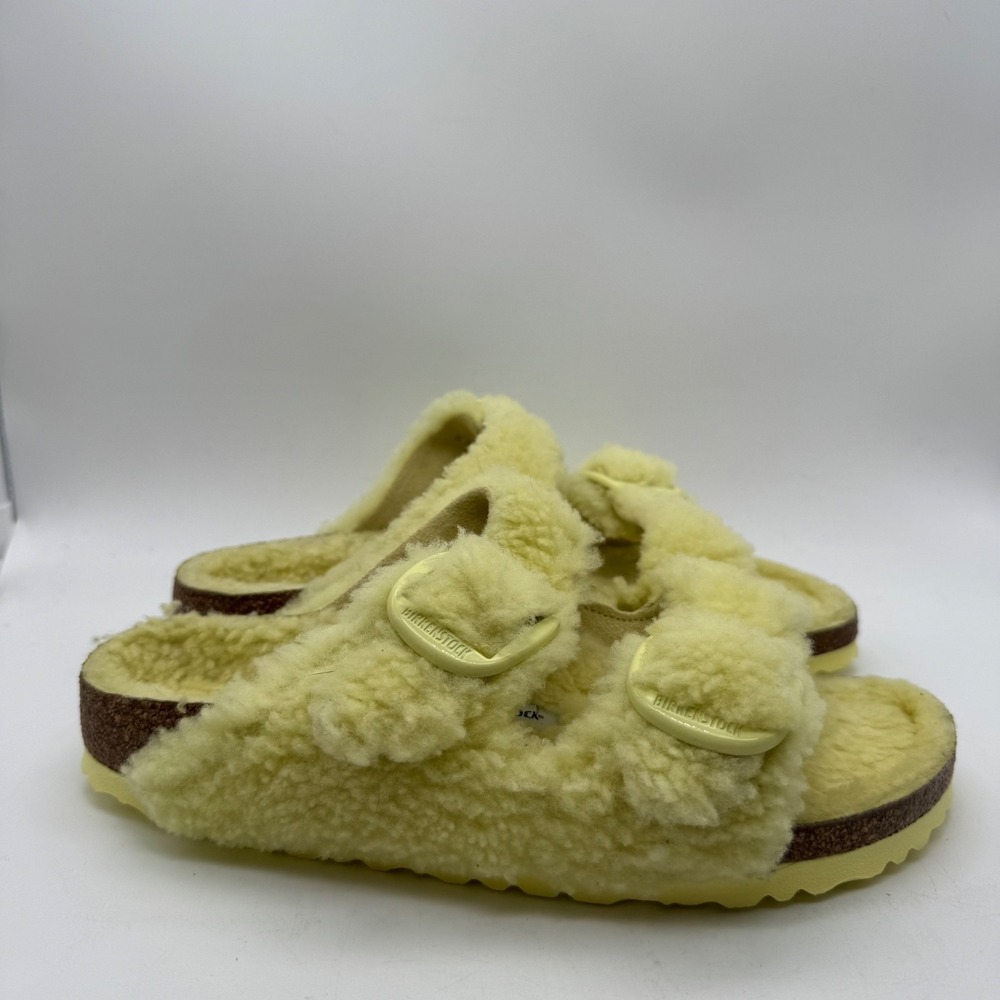 Birkenstock Arizona Big Buckle‎ Shearling Sandals EU 39, US M 6 / W 8 Narrow